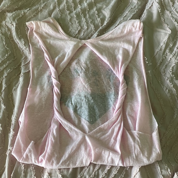 Pink top - Picture 2 of 2